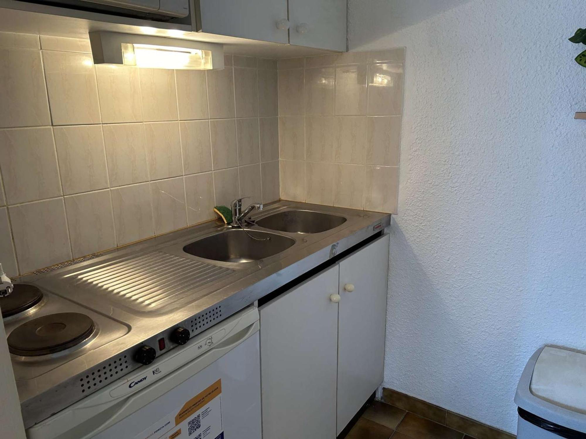 Studio En Rdc A 250M De La Plage - Saint Pierre La Mer, 2 Couchages, Animaux Acceptes - Fr-1-229D-232 Buitenkant foto